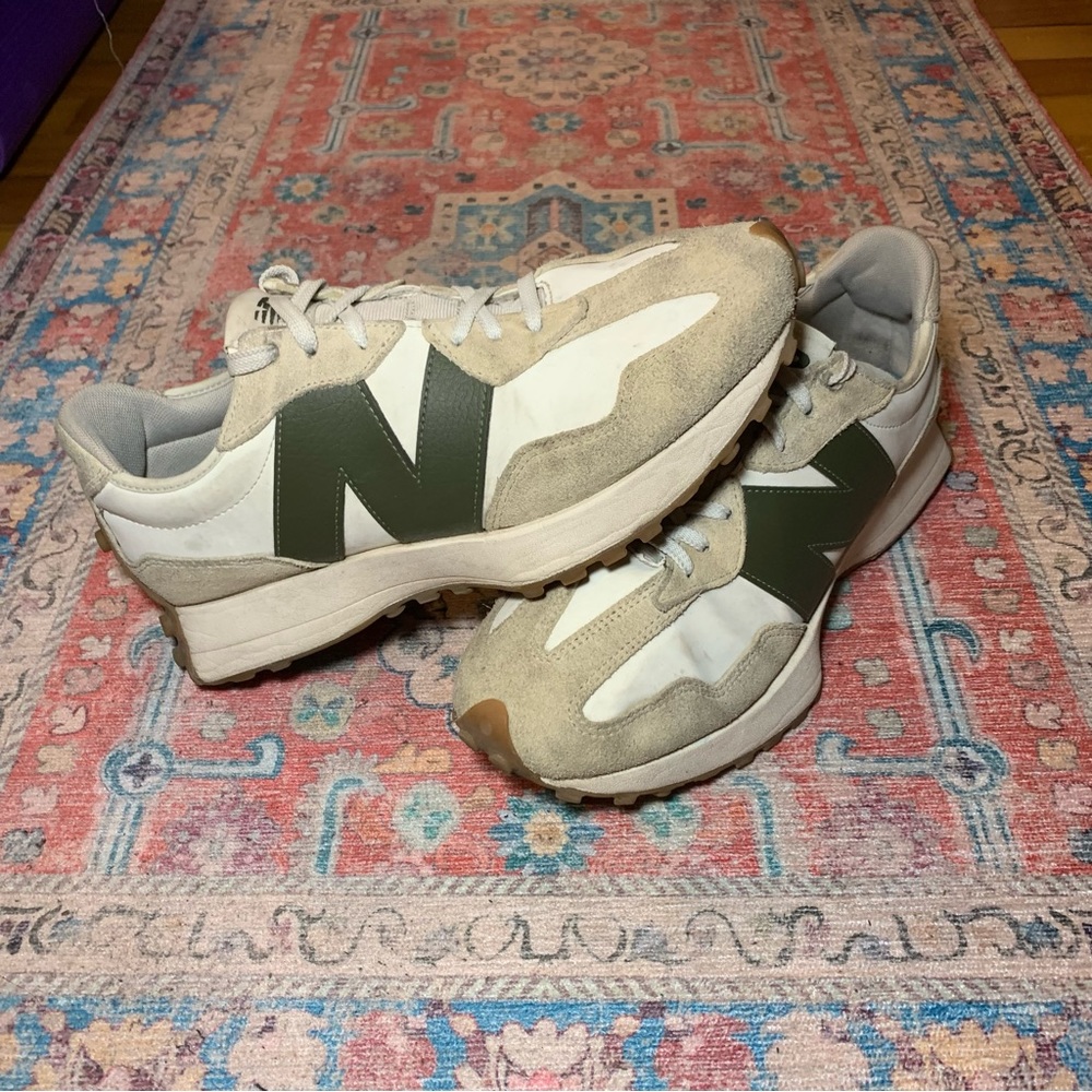 New Balance shoes 327
